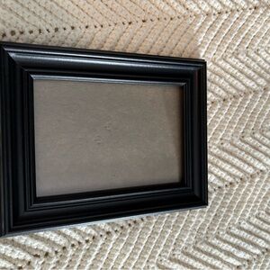 Elegant Black Photo Frame